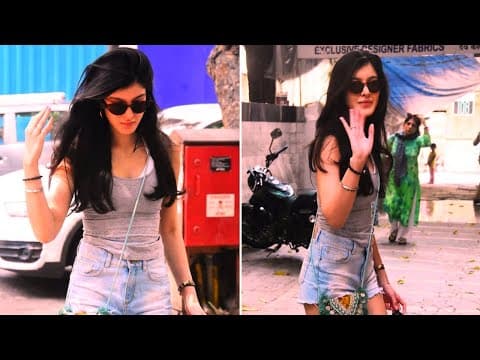 Sanjay Kapoor's Daughter Shanaya Is Learning Dance