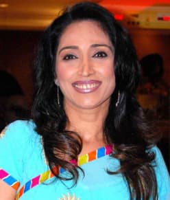 Ketki Dave — Supporting Actress