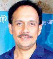 Tushar Dalvi — Supporting Actor