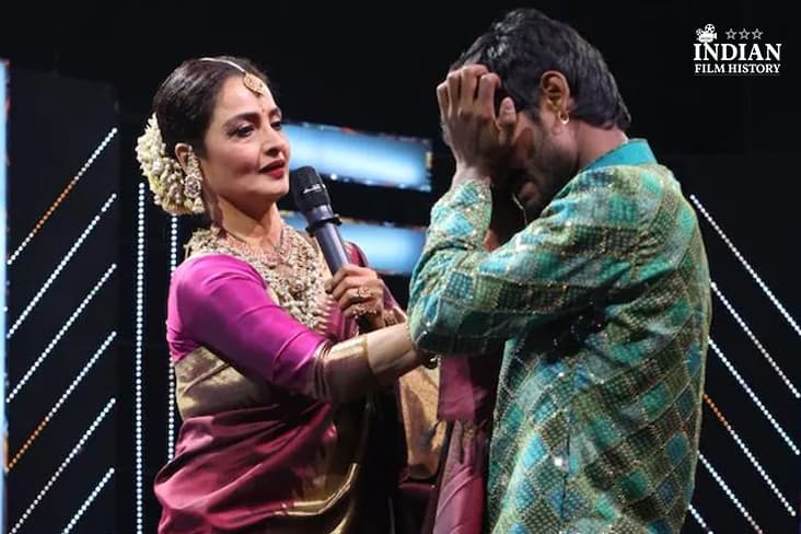 Rekha Has A Fantastic Time On Indian Idol 12 While Entertaining Her Fans