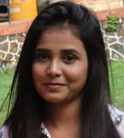 Zoya Khan — Actress