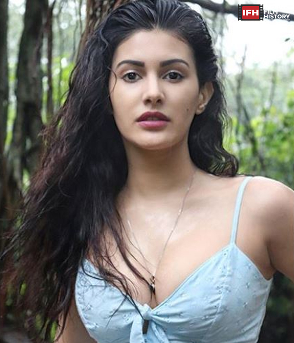 Amyra Dastur