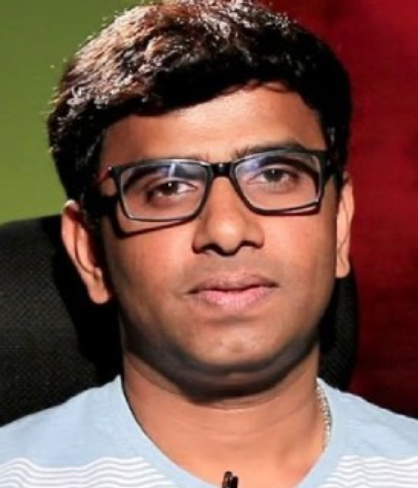 KM Prakash