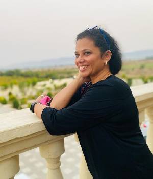 Leena Athavaledatar