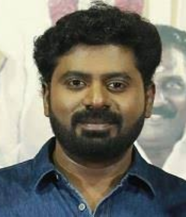  Suresh Nandha