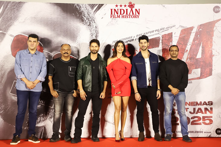 Shahid Kapoor Pooja Hegde Attend Deva Trailer Launch With Full Cast On Friday