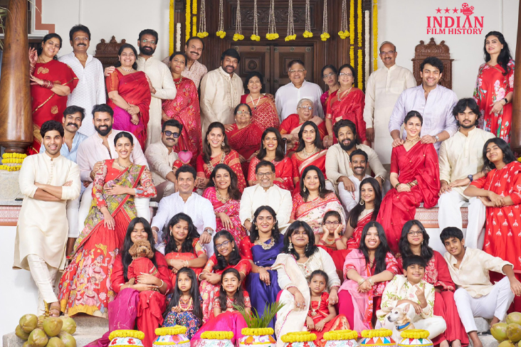 The Mega Family Celebrates Sankranti Together- Chiranjeevi, Ram Charan, Allu Arjun And Varun Tej Poses With Whole Family