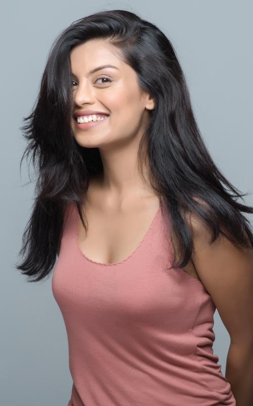 Akanksha Thakur 