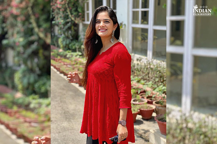 Bhagyashree Mote Stuns In A Red Dress